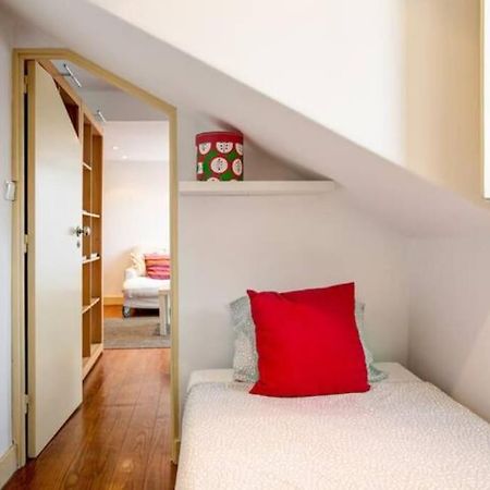 Balcony Apartment In Lisbon Center Buitenkant foto