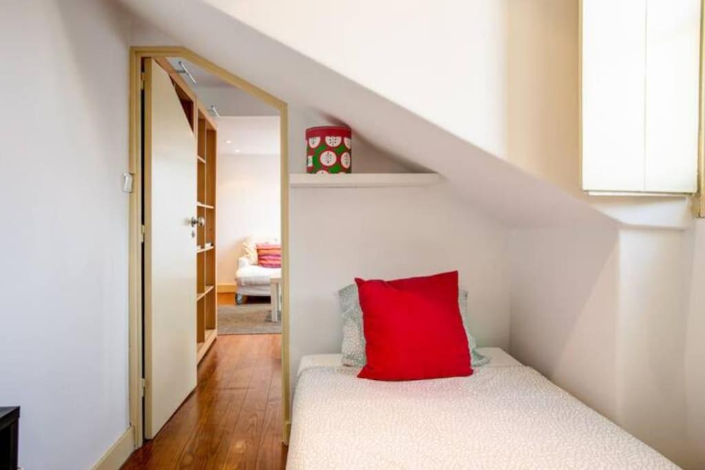 Balcony Apartment In Lisbon Center Buitenkant foto