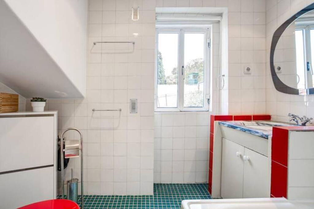 Balcony Apartment In Lisbon Center Buitenkant foto